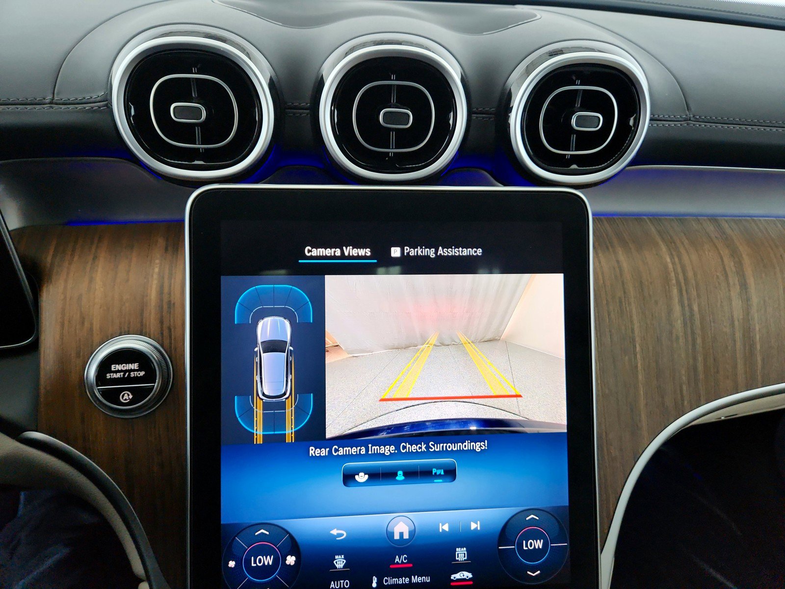 Certified 2024 Mercedes-Benz GLC 300 image 34