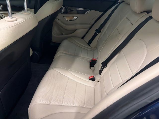 Used 2015 Mercedes-Benz C 300 4MATIC Sedan image 31