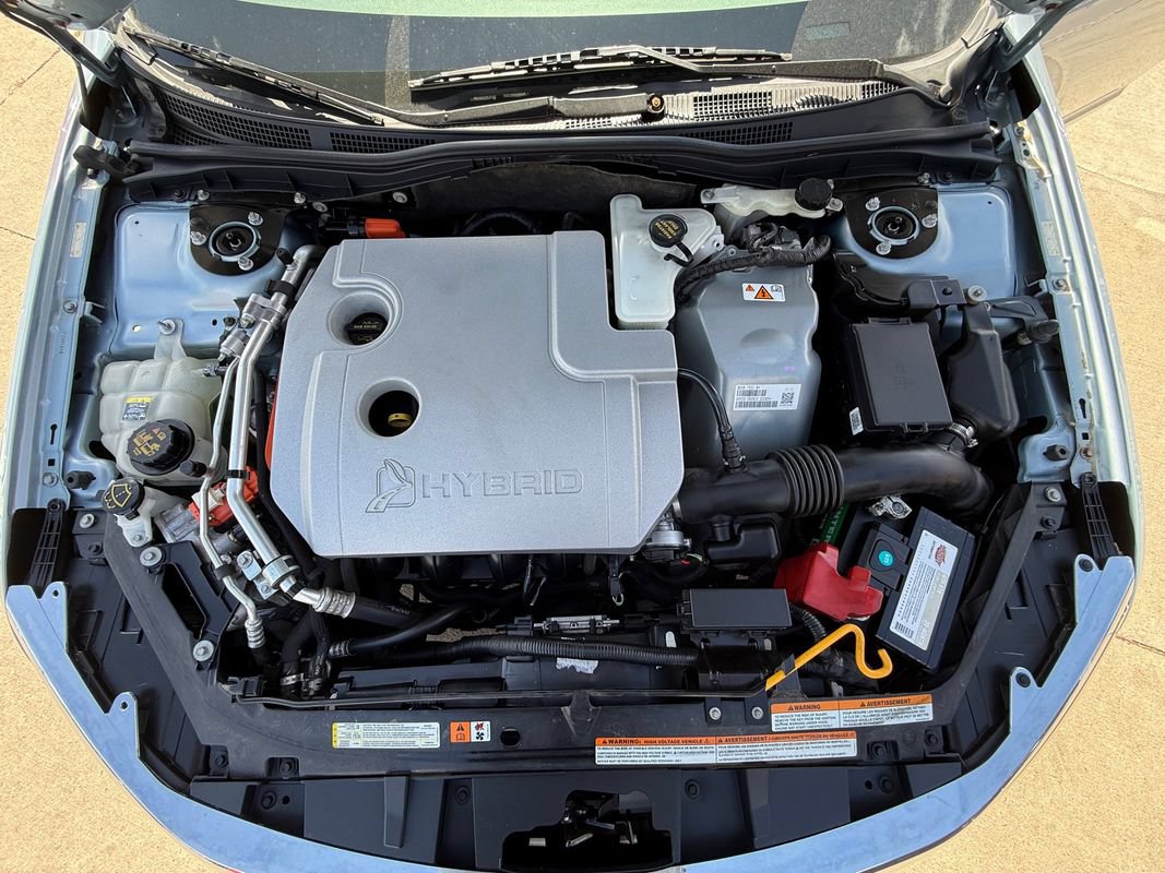 Used 2011 Ford Fusion Hybrid FWD image 42