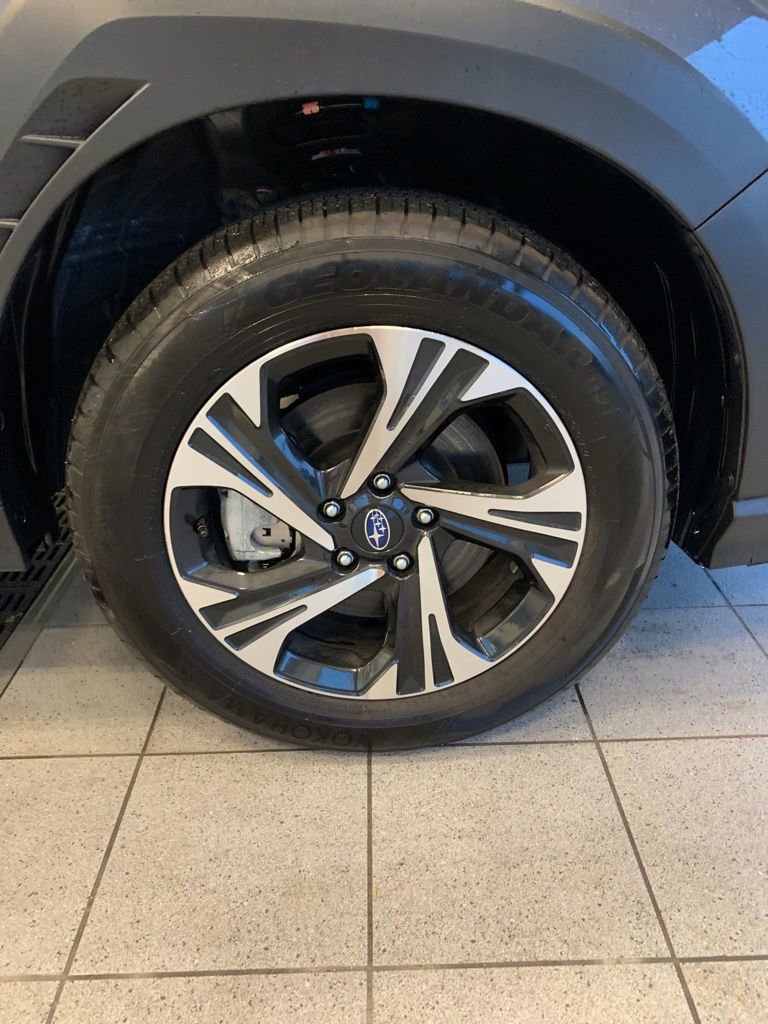 Certified 2025 Subaru Crosstrek 2.0i Premium w/ Crosstrek Mirror Package image 17