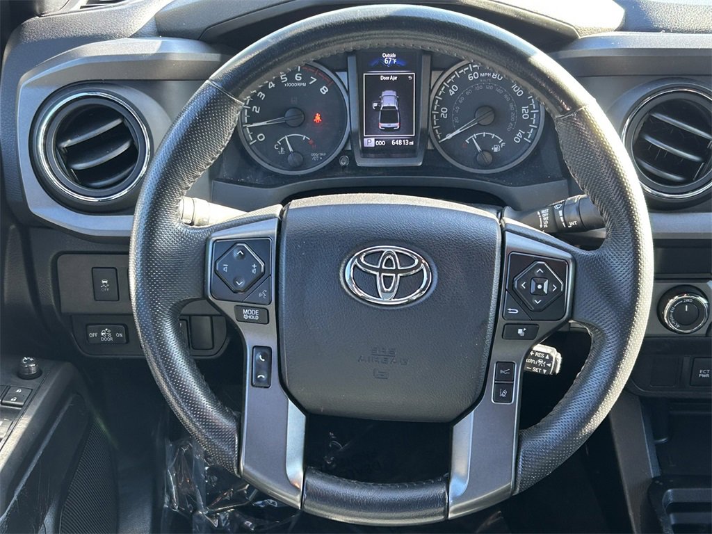 Used 2021 Toyota Tacoma TRD Off-Road image 39