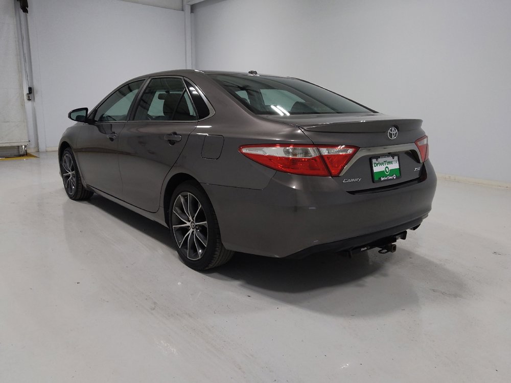 Used 2017 Toyota Camry XSE w/ Moonroof Package image 5