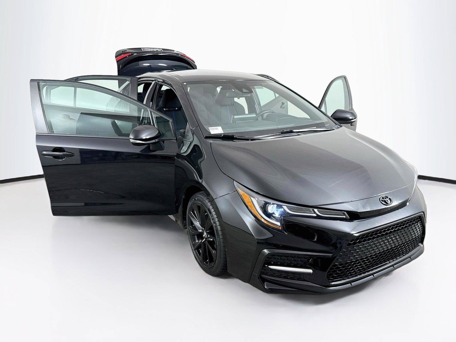 Used 2021 Toyota Corolla SE FWD image 34