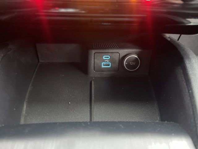 Certified 2021 Ford Escape SEL image 28