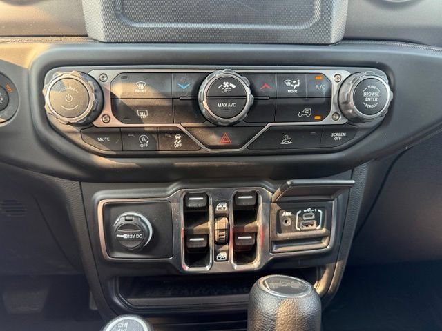 Used 2023 Jeep Wrangler Unlimited Sport AWD/4WD image 40