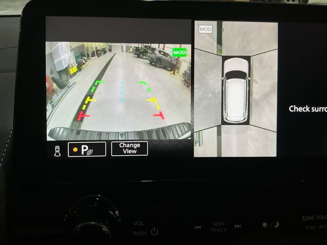 Used 2023 Nissan Armada Platinum w/ Cargo Package image 18