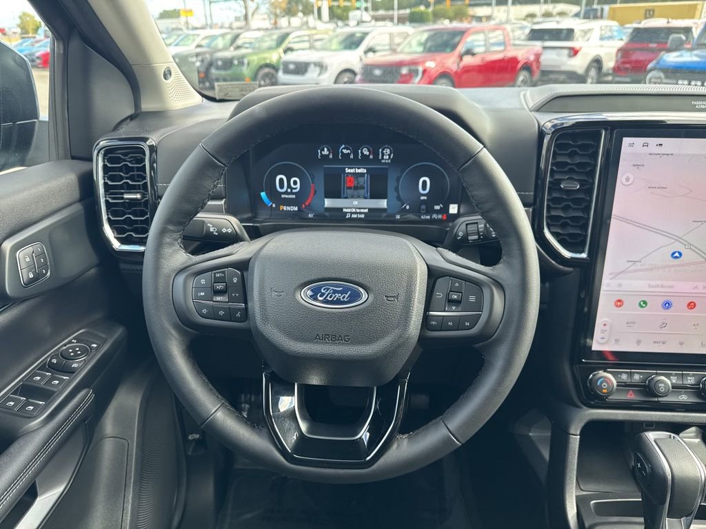 New 2025 Ford Ranger Lariat w/ FX4 Off-Road Package image 24