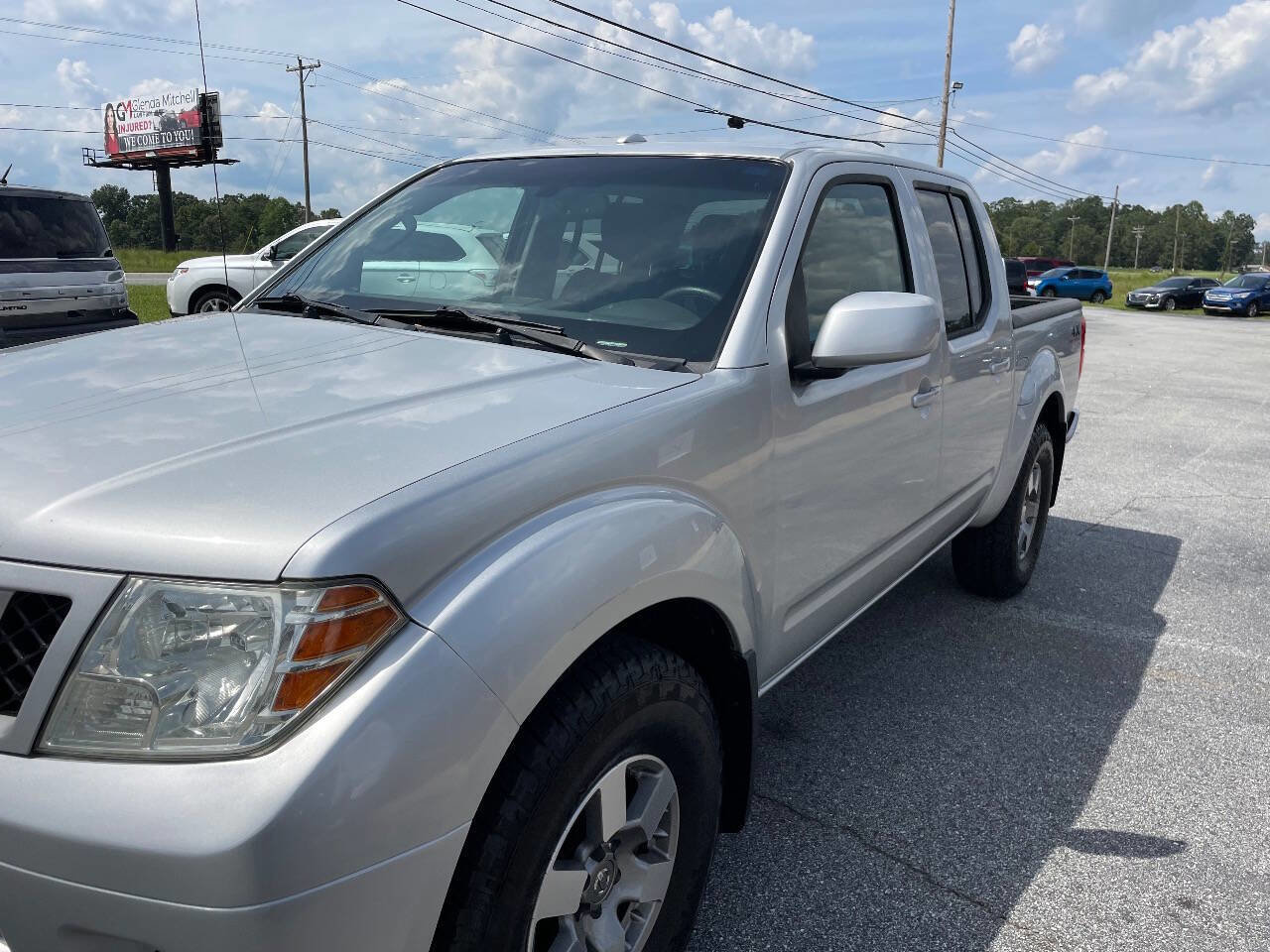 Used 2012 Nissan Frontier PRO-4X image 7