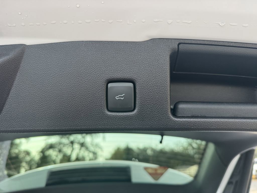 New 2026 Ford Escape Active FWD image 23