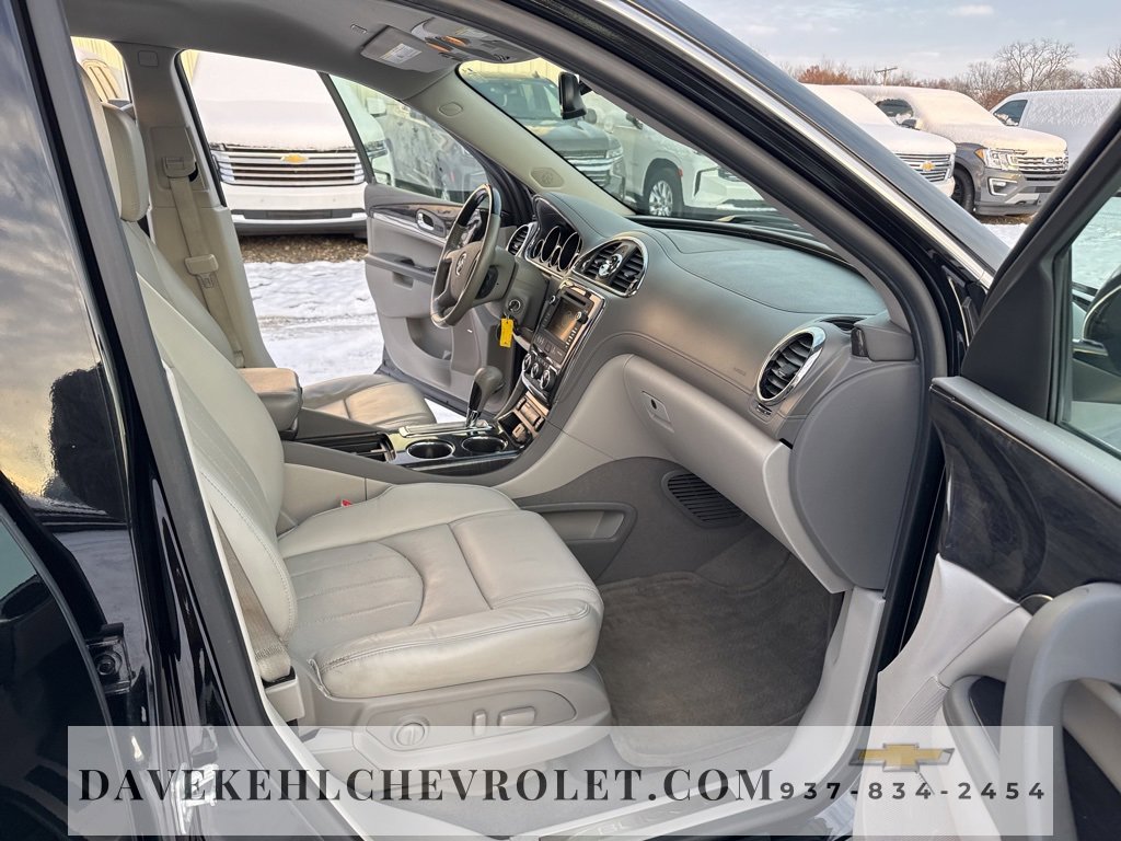 Used 2017 Buick Enclave Premium image 25