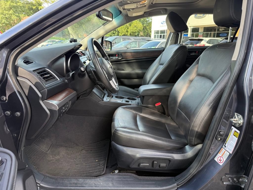 Used 2017 Subaru Outback 2.5i Limited AWD/4WD image 22