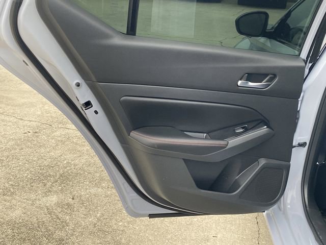 Used 2024 Nissan Altima 2.5 SR image 38