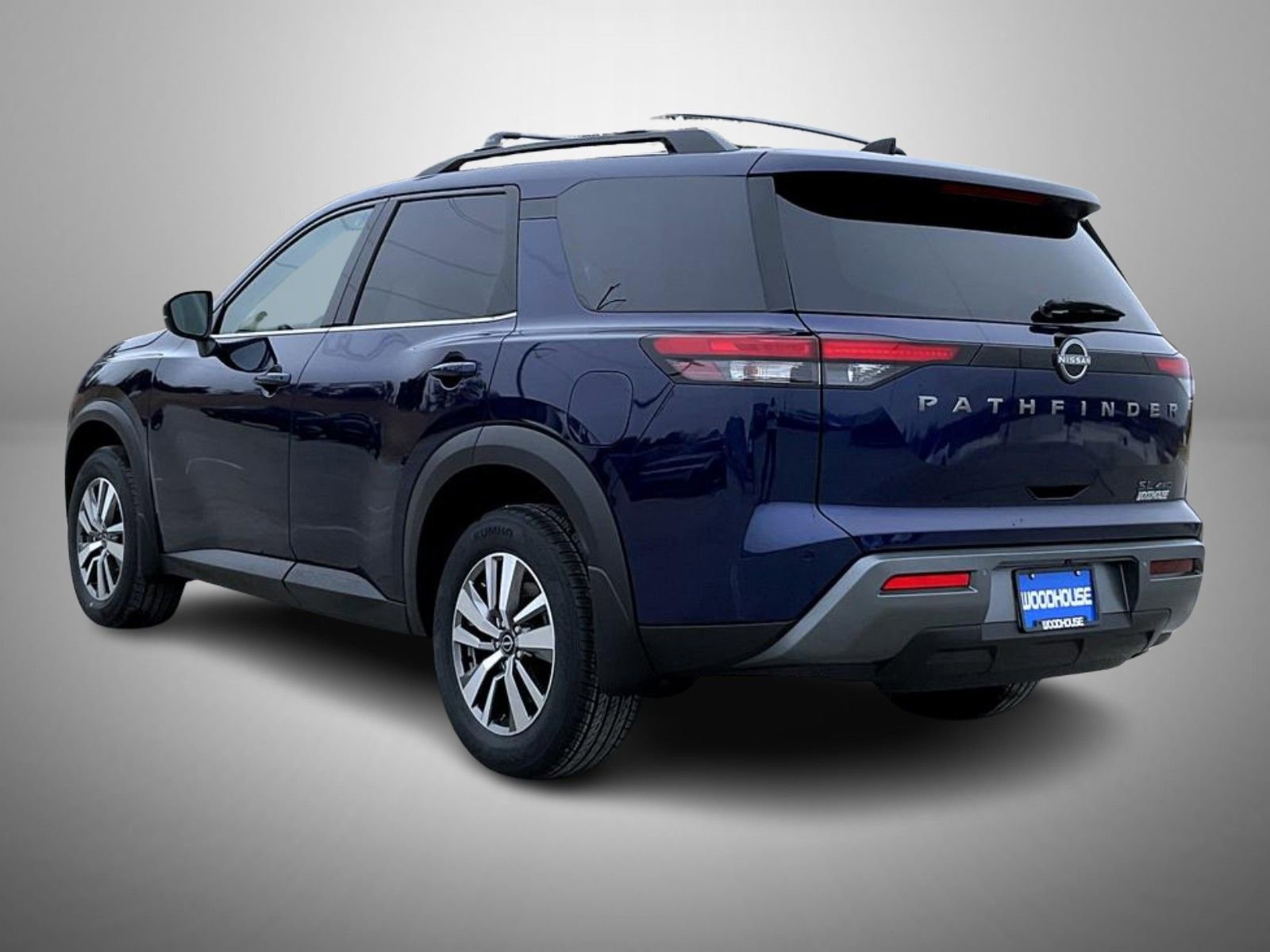 New 2026 Nissan Pathfinder SL image 7