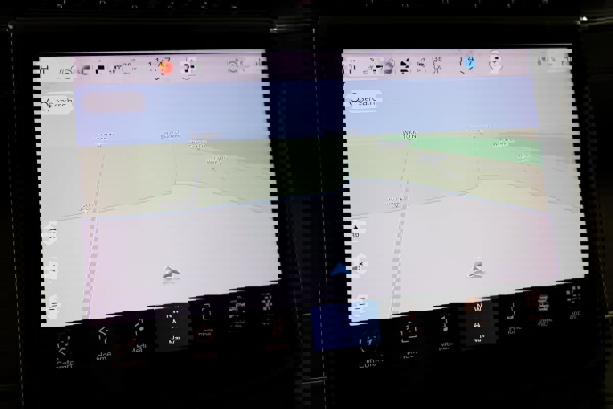 Used 2021 Jeep Grand Cherokee L Summit w/ MOPAR Finishing Package image 8