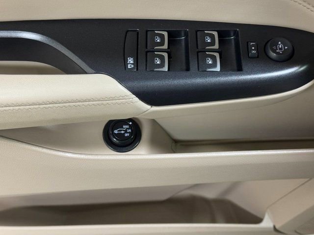 Used 2014 Cadillac SRX Performance w/ Driver Awareness Package image 12