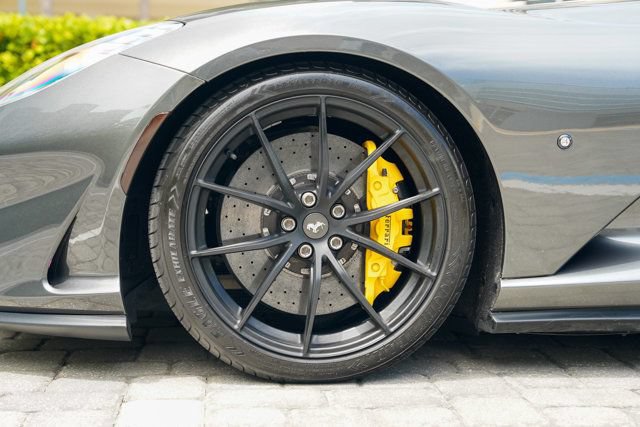 Used 2020 Ferrari 812 Superfast RWD image 15