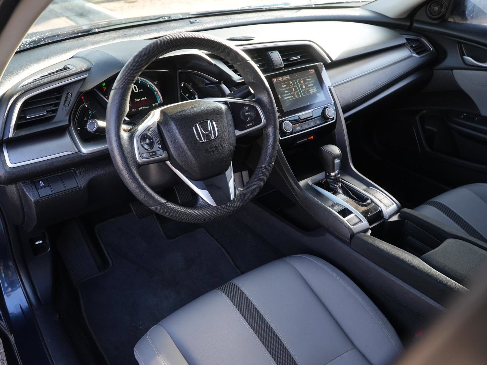 Used 2018 Honda Civic EX image 15