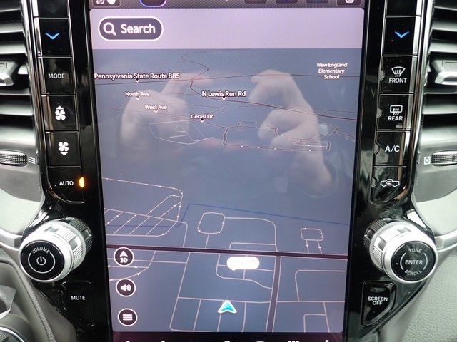 New 2026 RAM 1500 4x4 Crew Cab image 19