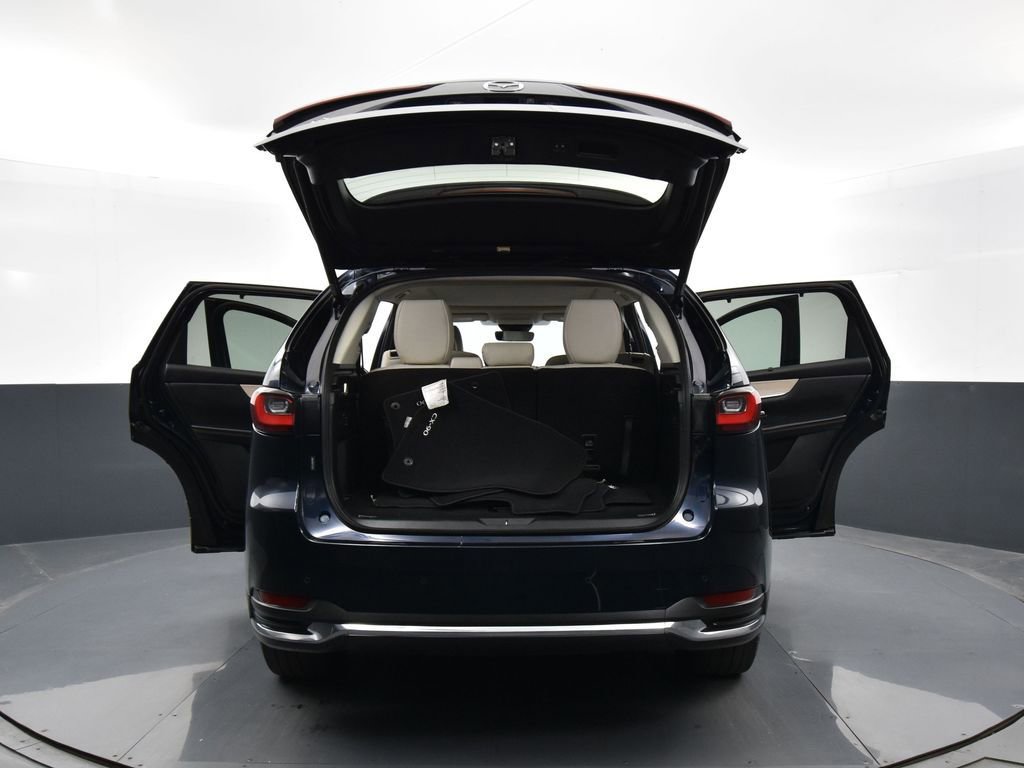 Used 2024 MAZDA CX-90 Plug-In Hybrid w/ Premium Pkg image 37