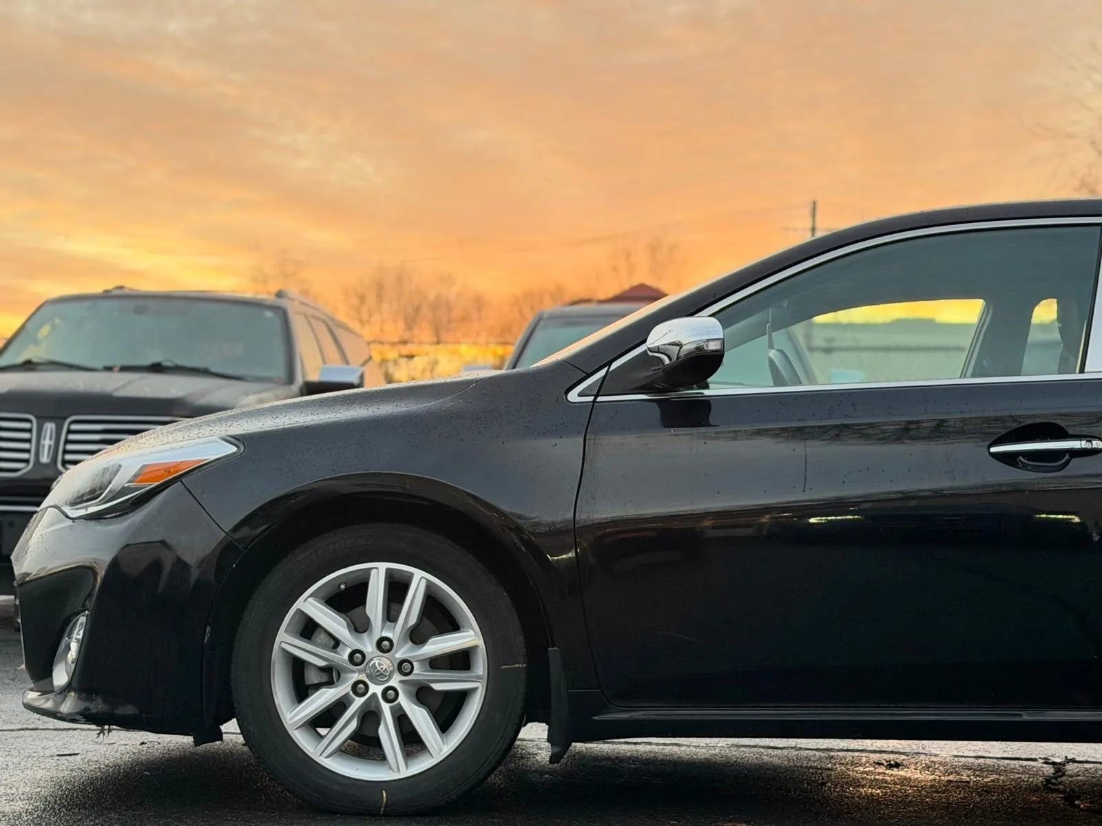 Used 2014 Toyota Avalon XLE image 20