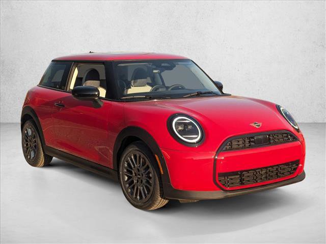 Used 2025 MINI Cooper 2-Door Hardtop image 7
