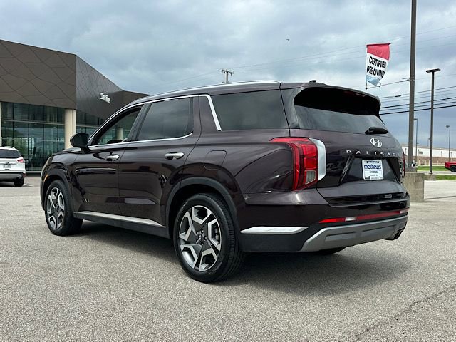 Used 2024 Hyundai Palisade Limited AWD/4WD image 2