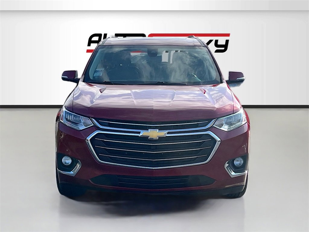 Used 2019 Chevrolet Traverse Premier w/ Driver Confidence II Package image 2
