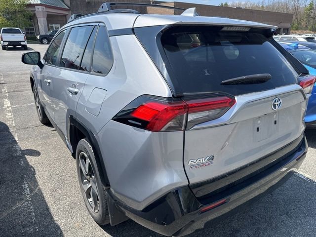 Used 2023 Toyota RAV4 SE w/ Weather & Moonroof Package AWD/4WD image 5
