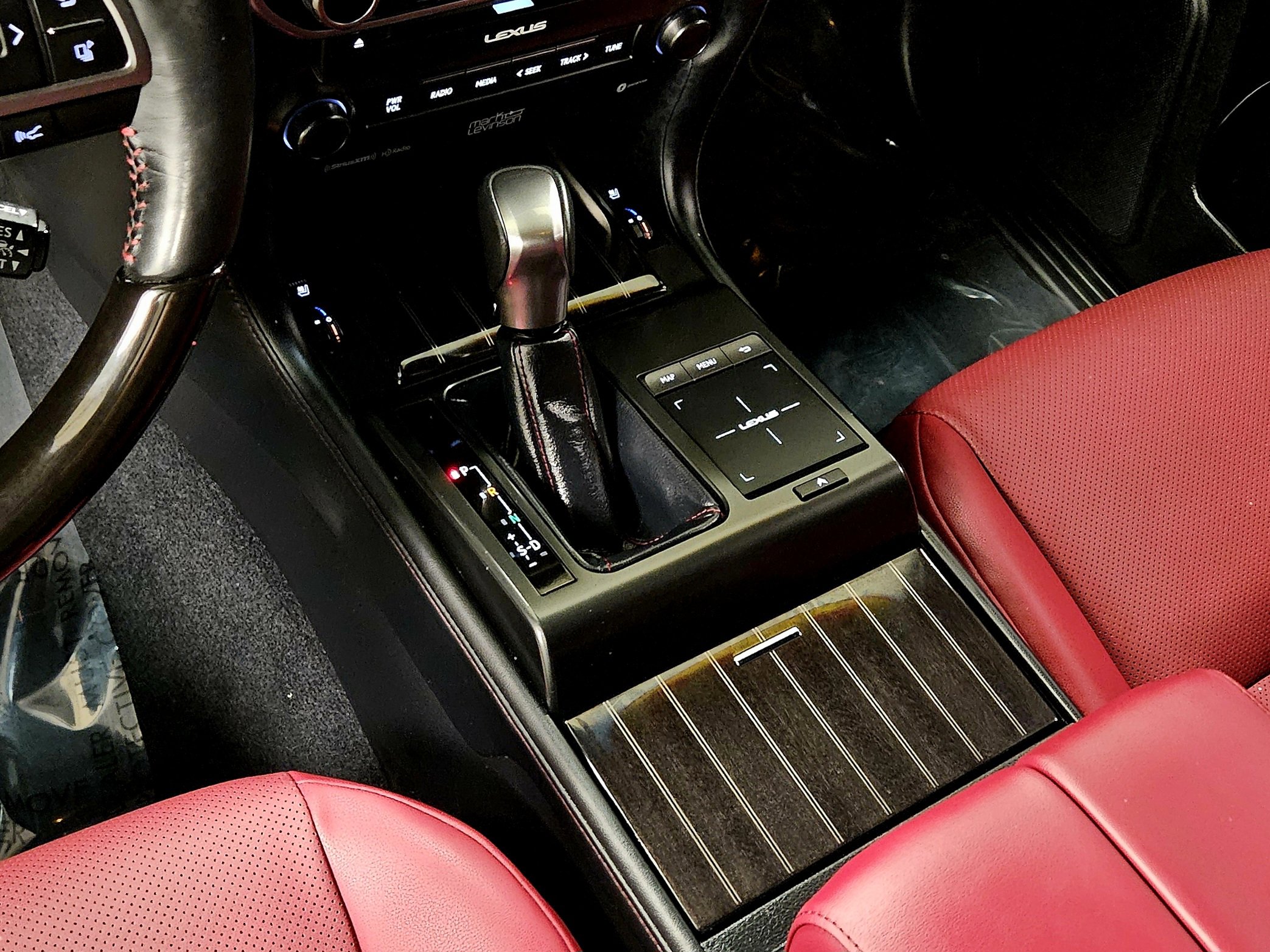 Used 2023 Lexus GX 460 Premium w/ Accessory Package image 42