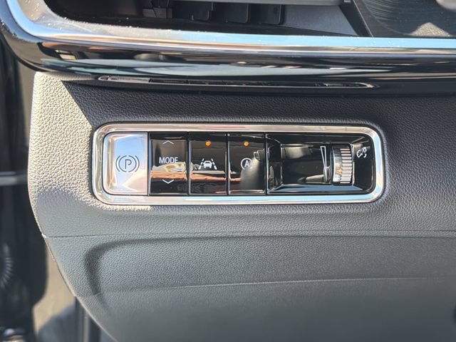Used 2024 Buick Envision Preferred AWD/4WD image 20