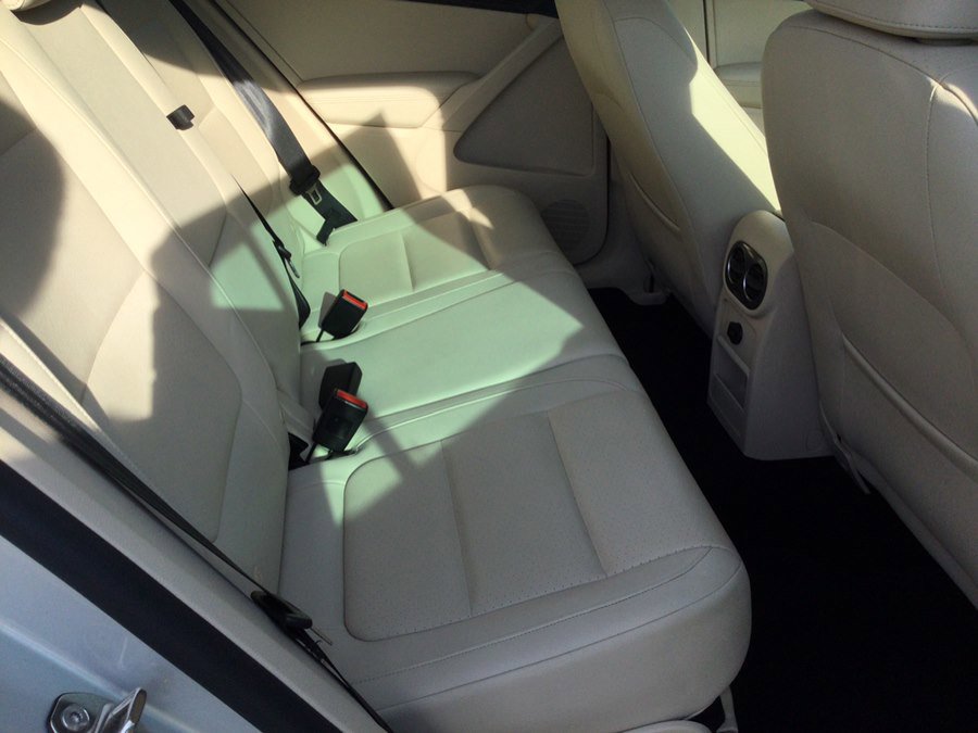 Used 2014 Volkswagen Tiguan SE AWD/4WD image 39