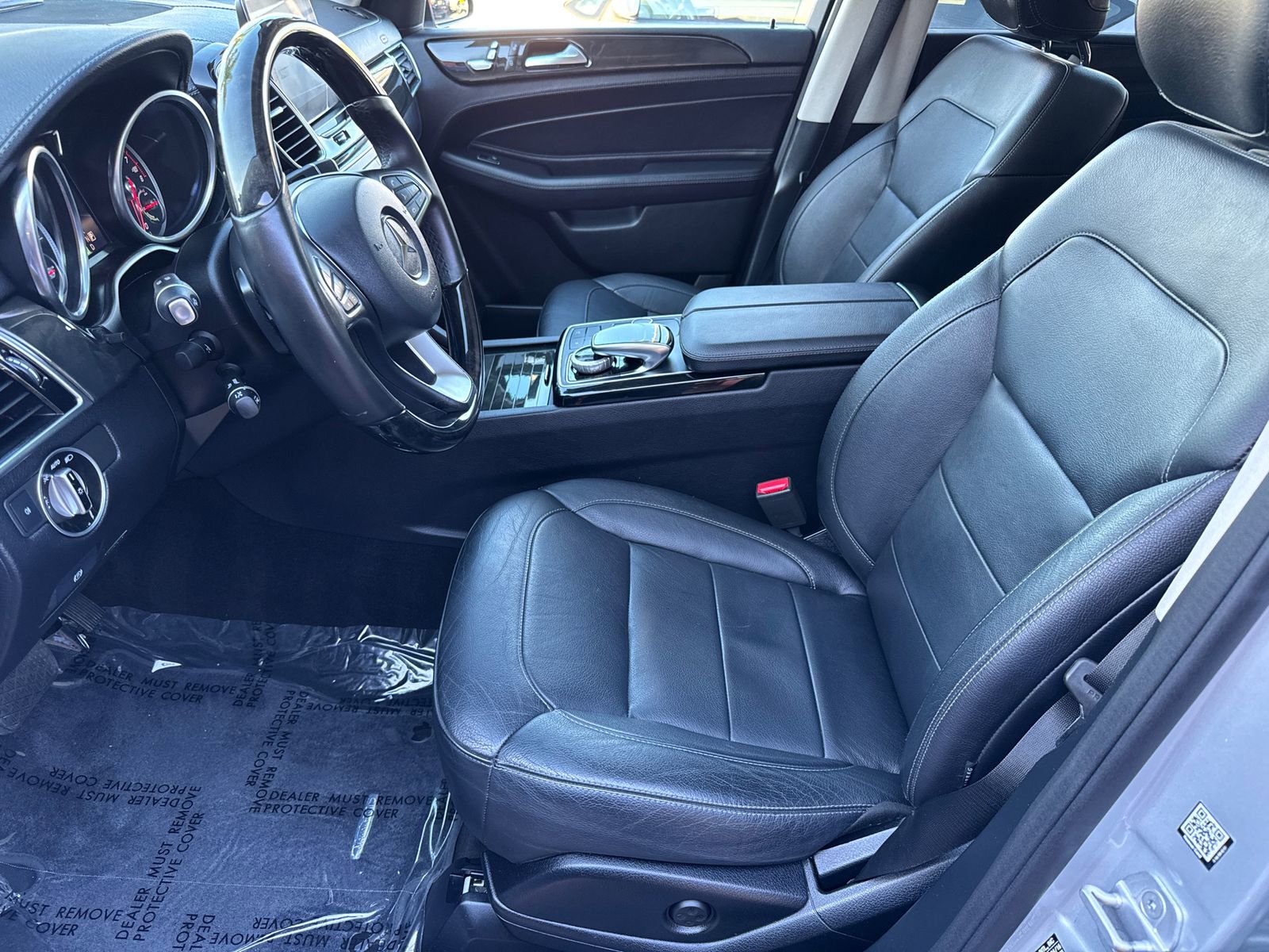 Used 2016 Mercedes-Benz GLE 550e 4MATIC w/ Driver Assistance Package image 15