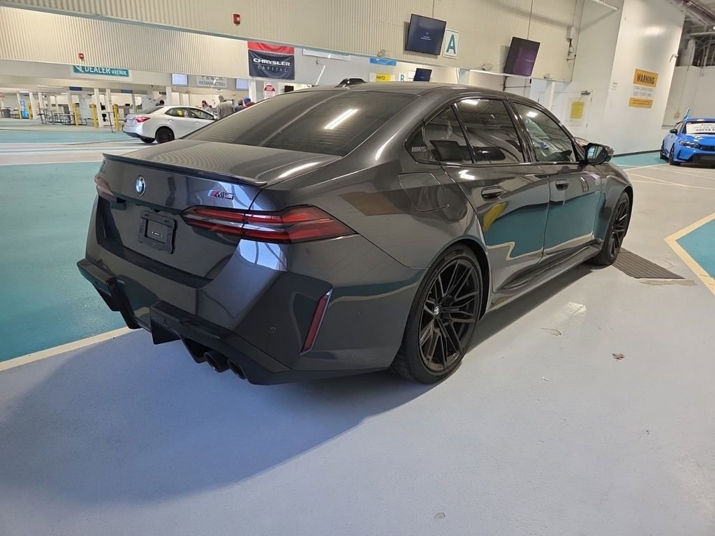 Used 2026 BMW M5 w/ Carbon Package AWD/4WD image 4