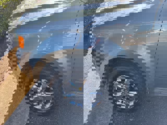 Used 2010 Ford Escape Limited image 5