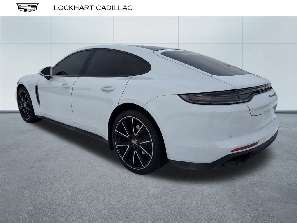 Used 2023 Porsche Panamera 4 Platinum Edition image 4
