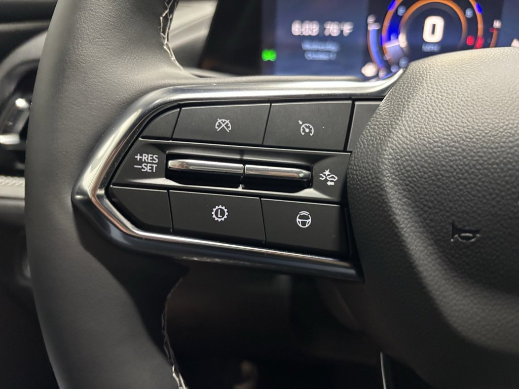 New 2026 Chevrolet Traverse LT w/ Enhanced Driving Package image 15