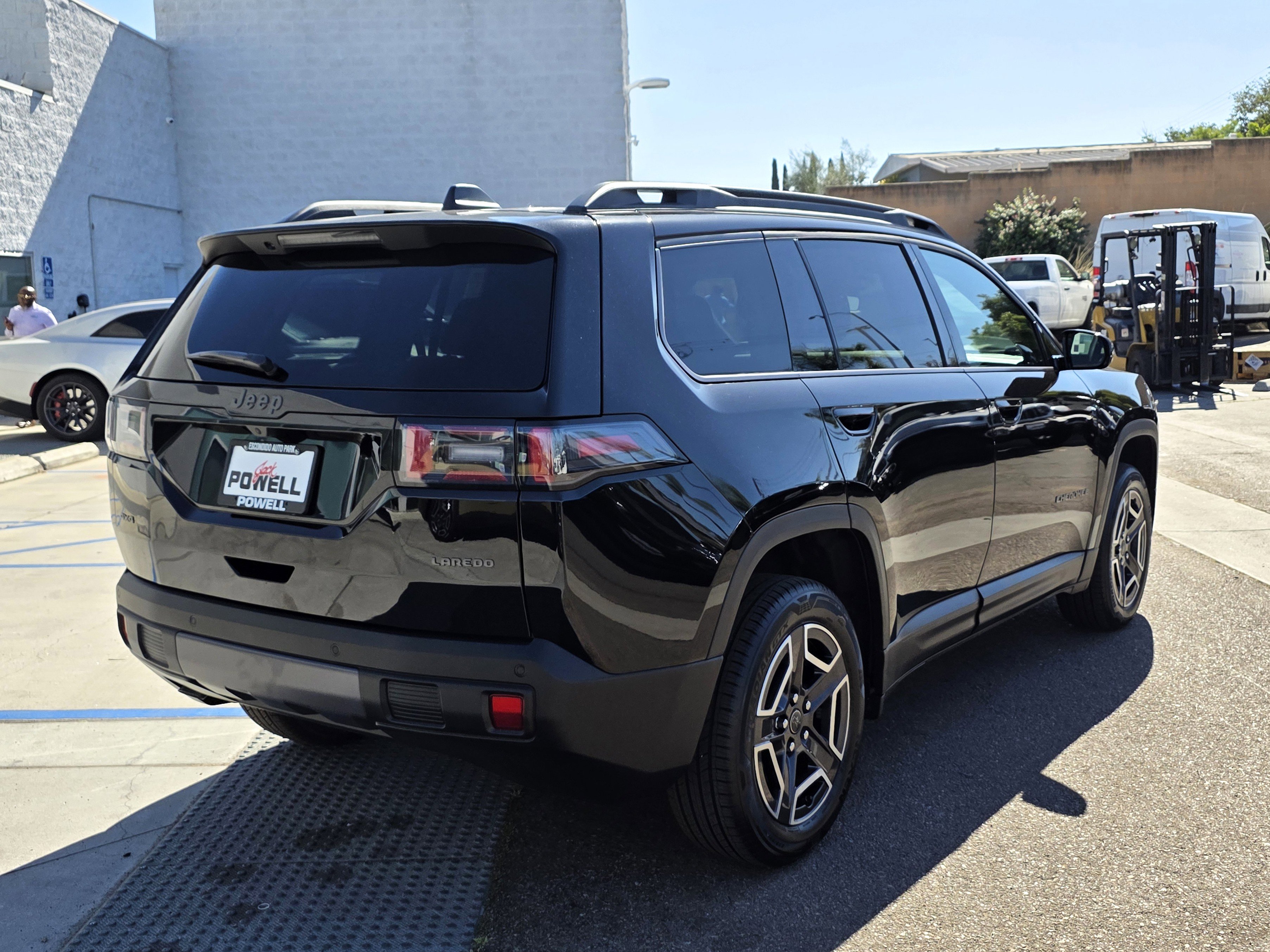 New 2026 Jeep Cherokee Laredo image 5