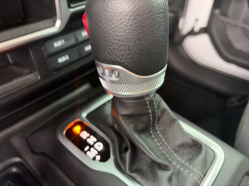 Used 2024 Jeep Gladiator Sport AWD/4WD image 26