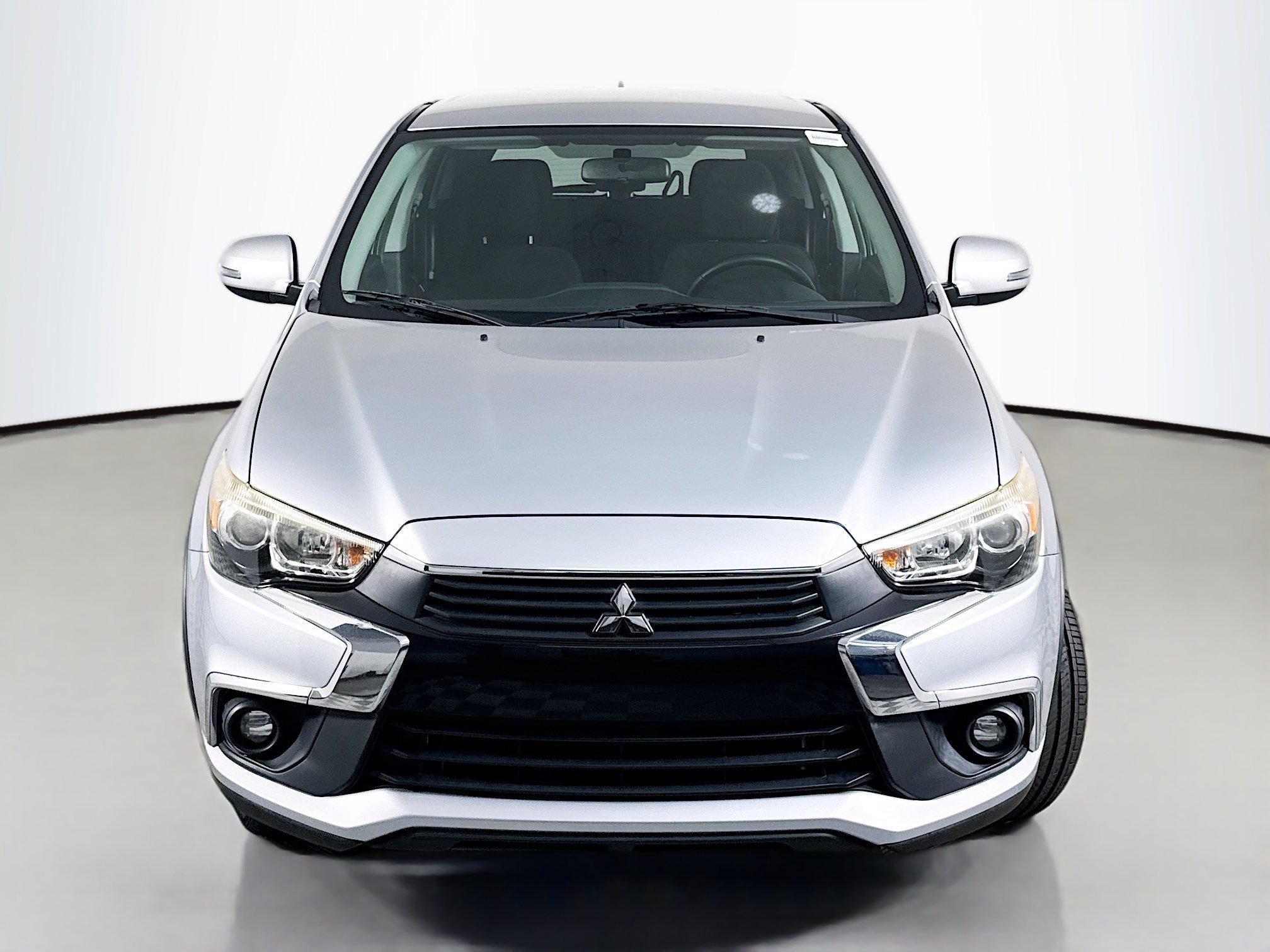 Used 2017 Mitsubishi Outlander Sport LE image 2