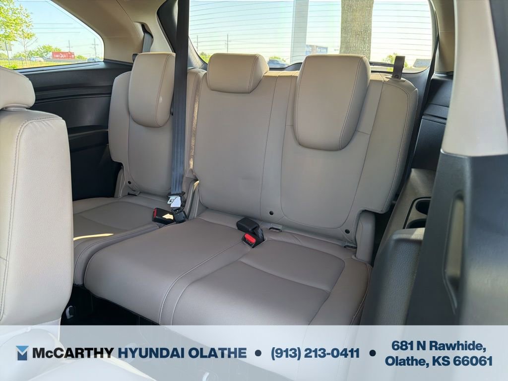 Used 2023 Honda Odyssey Touring image 6