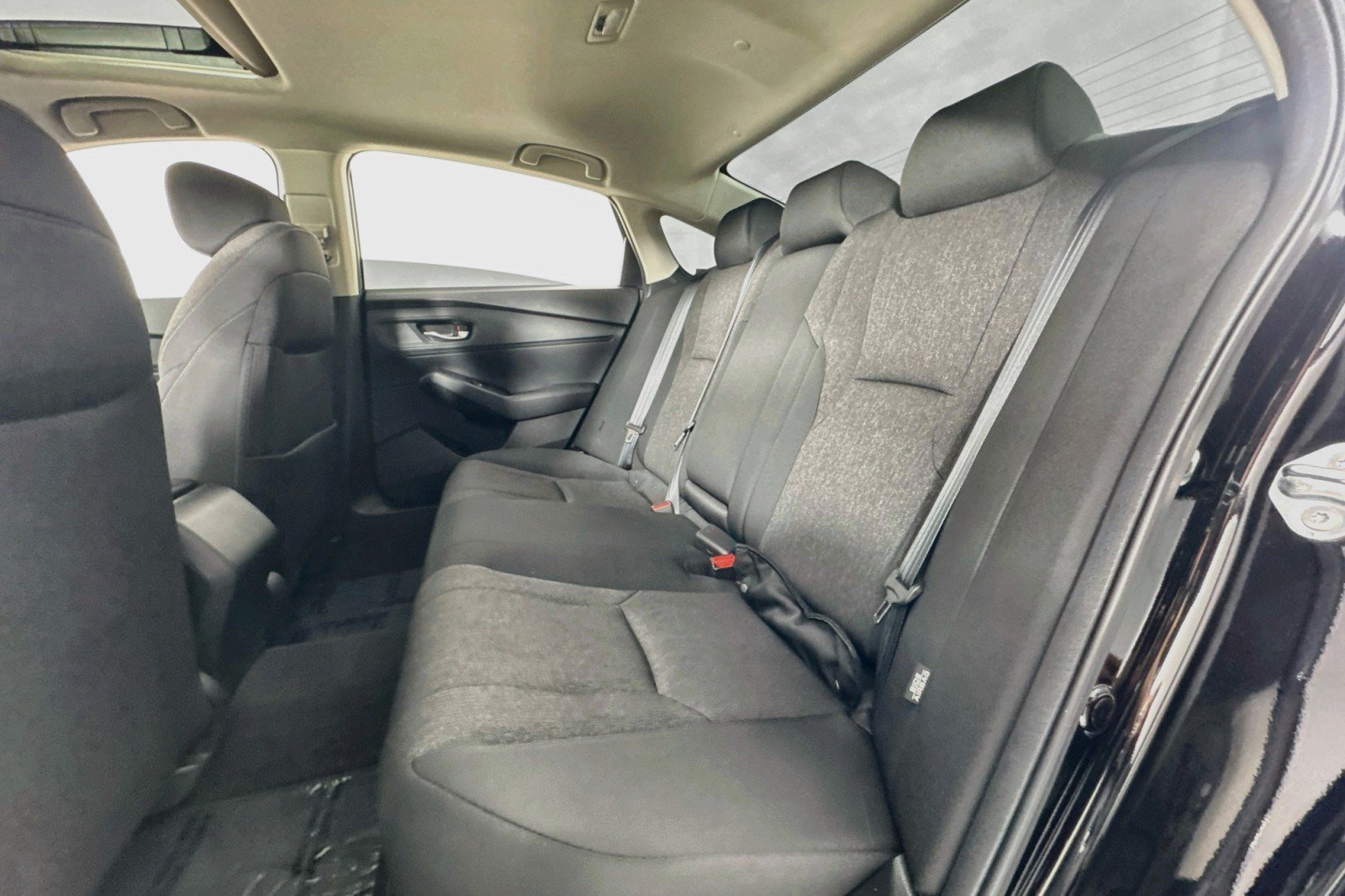 Used 2024 Honda Accord EX image 8