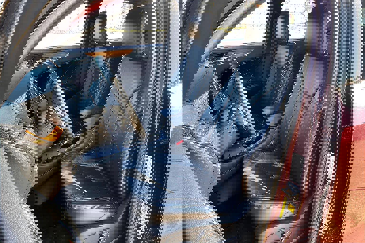 Used 2017 Lincoln MKC Select w/ Select Plus Package image 8