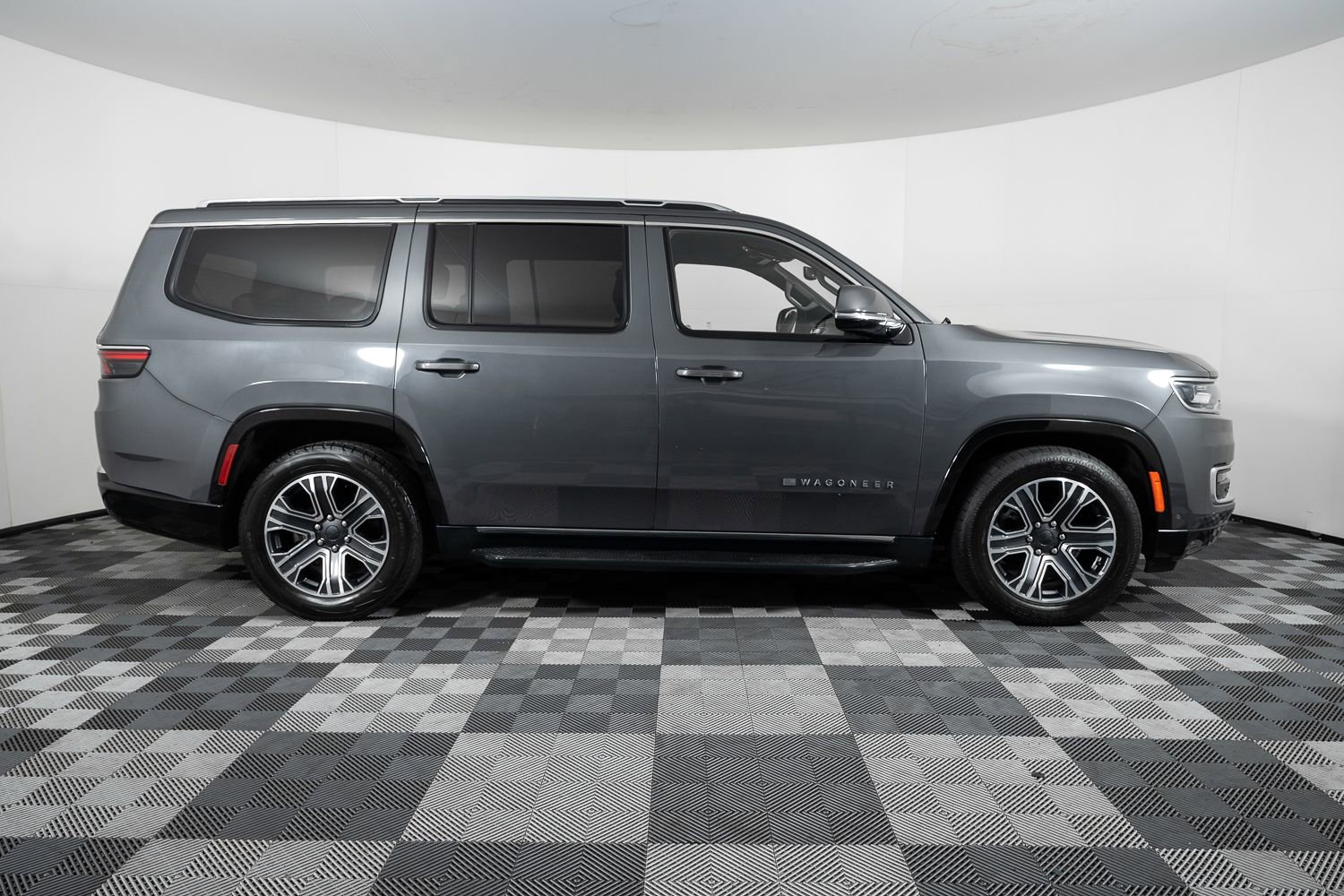 Used 2022 Jeep Wagoneer Series III image 7