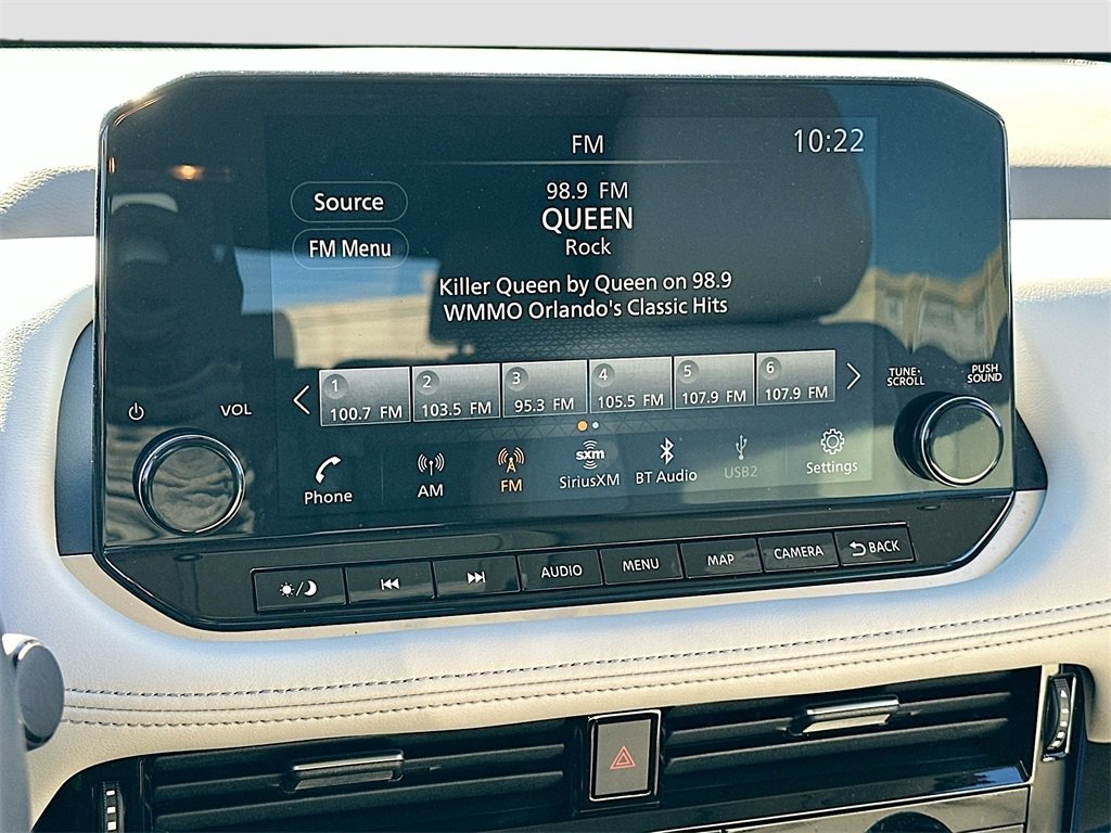 Used 2023 Nissan Rogue SL w/ SL Premium Package image 15