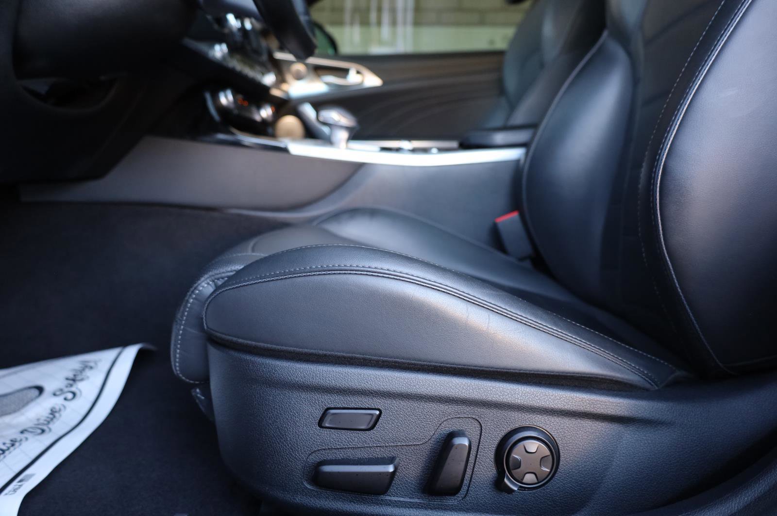 Used 2023 Kia Stinger GT2 RWD image 17