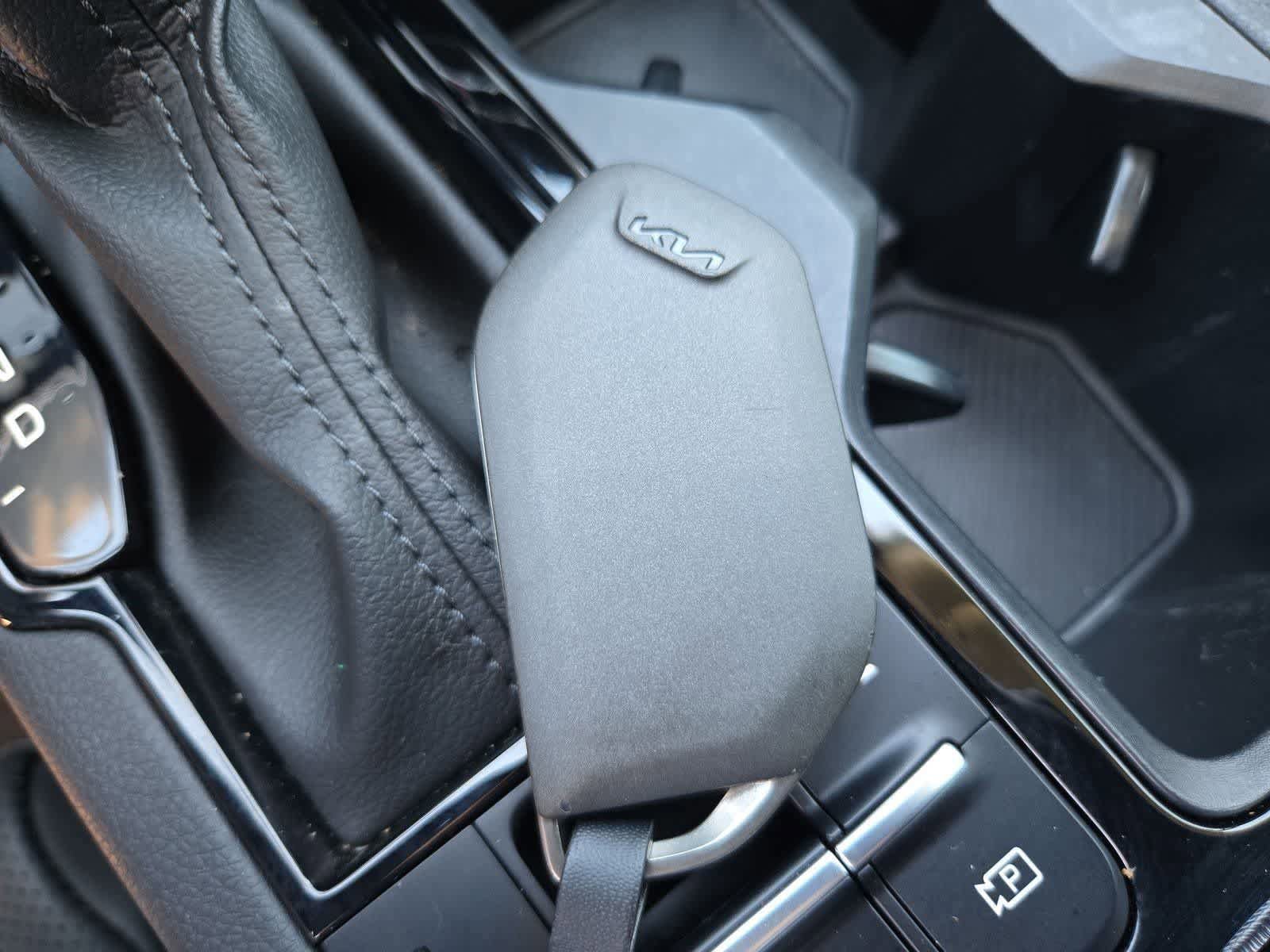 Used 2025 Kia K5 EX image 35