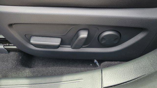 New 2026 MAZDA CX-50 2.5 Hybrid w/ Premium Plus Pkg AWD/4WD image 18