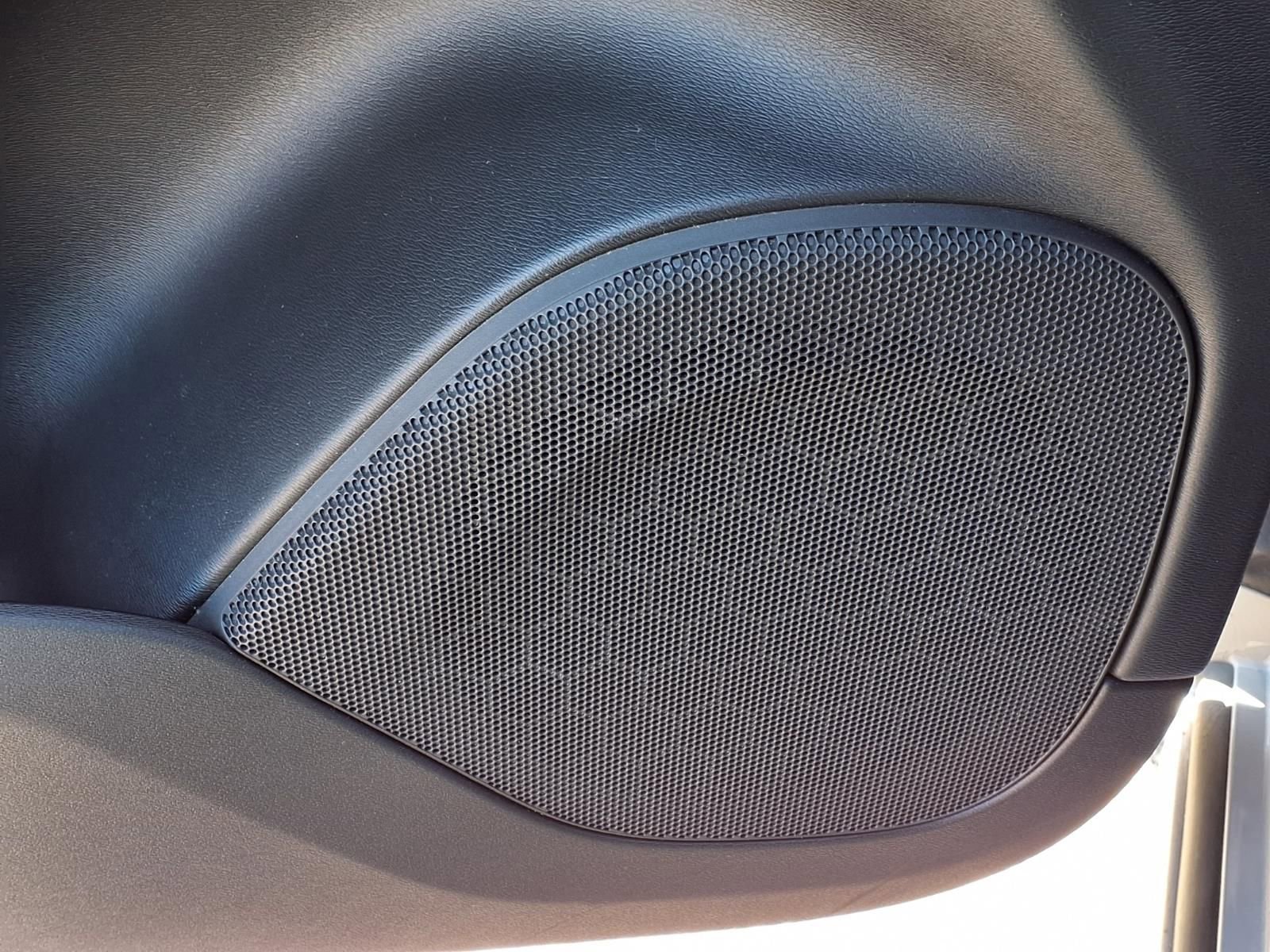 Used 2024 Volvo XC90 B5 Plus AWD/4WD image 16