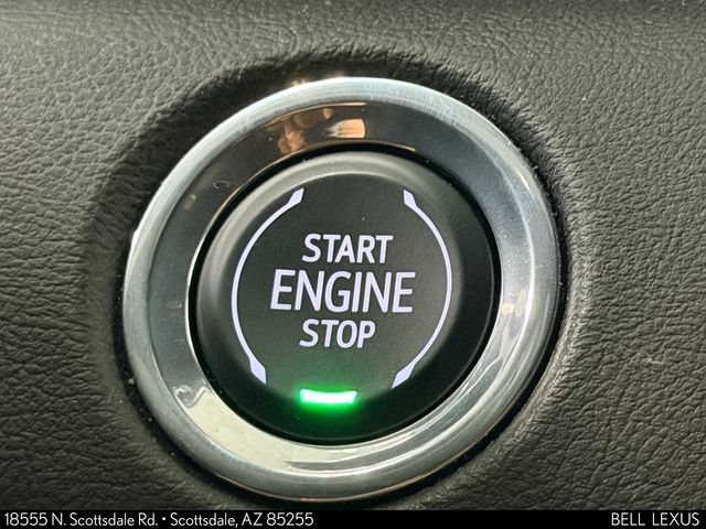 Used 2023 Cadillac Escalade ESV Premium Luxury w/ LPO, Floor Liner Package AWD/4WD image 32