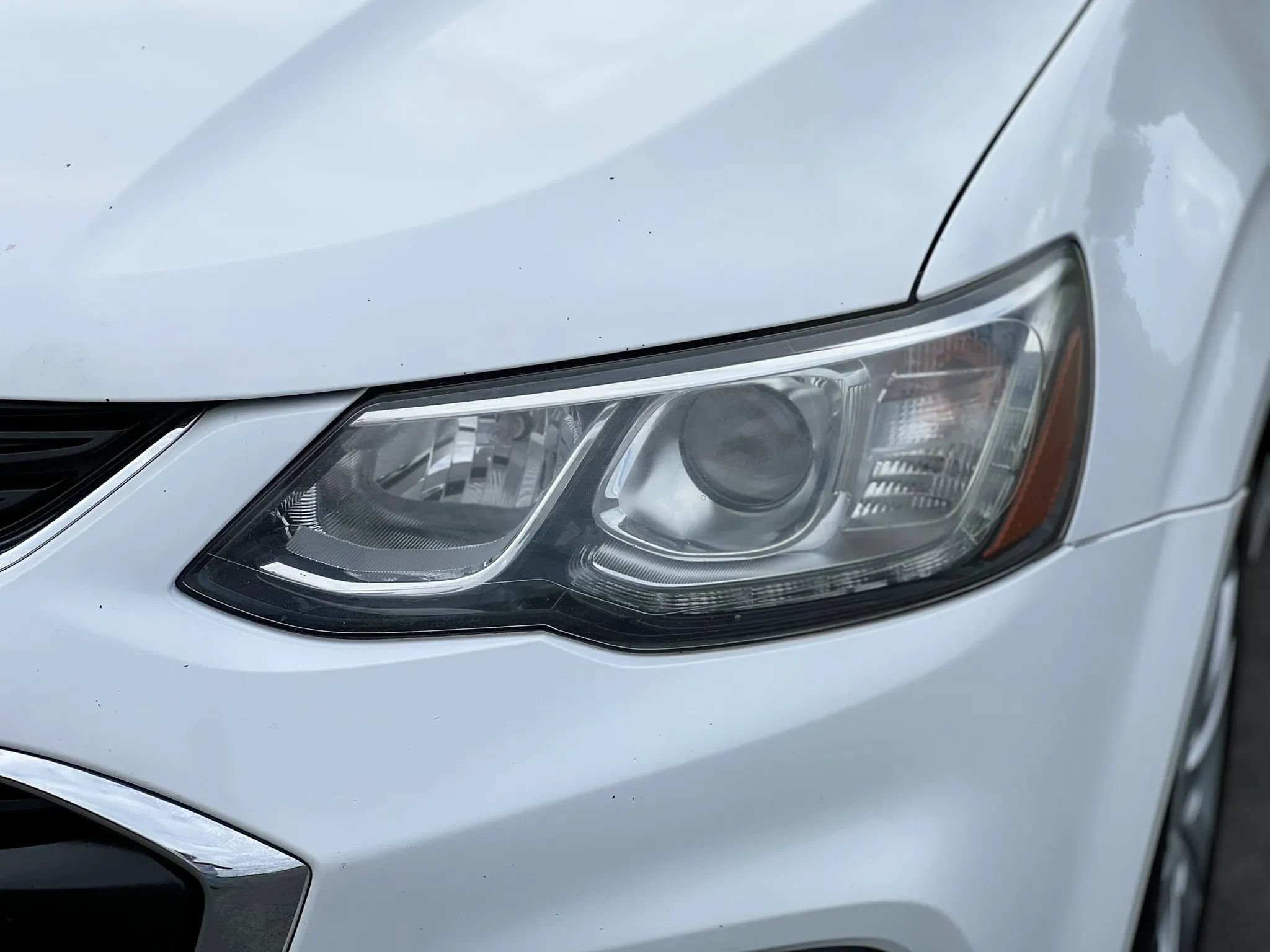 Used 2017 Chevrolet Sonic LT FWD image 10